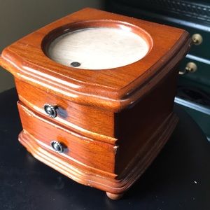musical wooden jewelry boxe